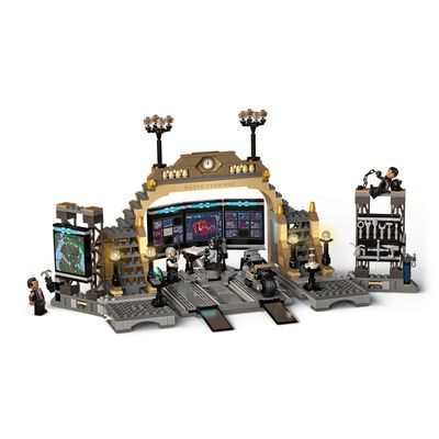 LEGO The Batman: Batcave The Riddler Face-off