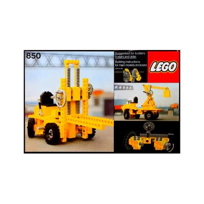 The First LEGO Technic Sets